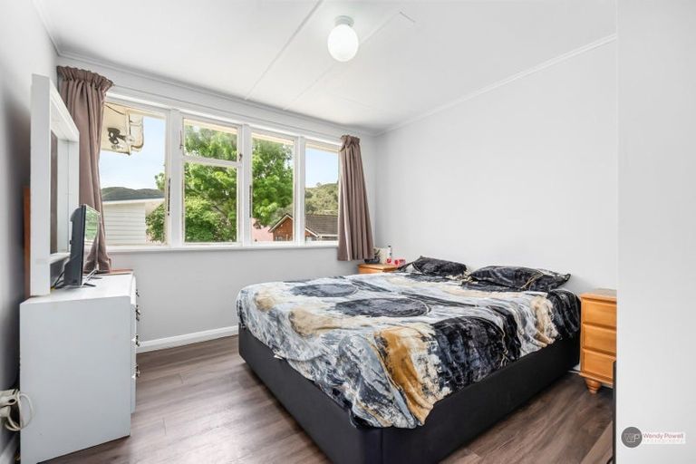 Photo of property in 31 Hay Street, Naenae, Lower Hutt, 5011