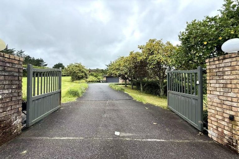 Photo of property in 3 Terry Smyth Drive, Kumeu, 0892