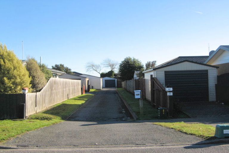 Photo of property in 1/37a Brixton Street, Islington, Christchurch, 8042