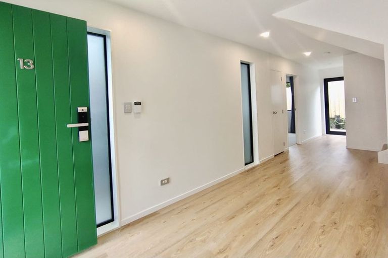 Photo of property in 13 Panga Place, Henderson, Auckland, 0612