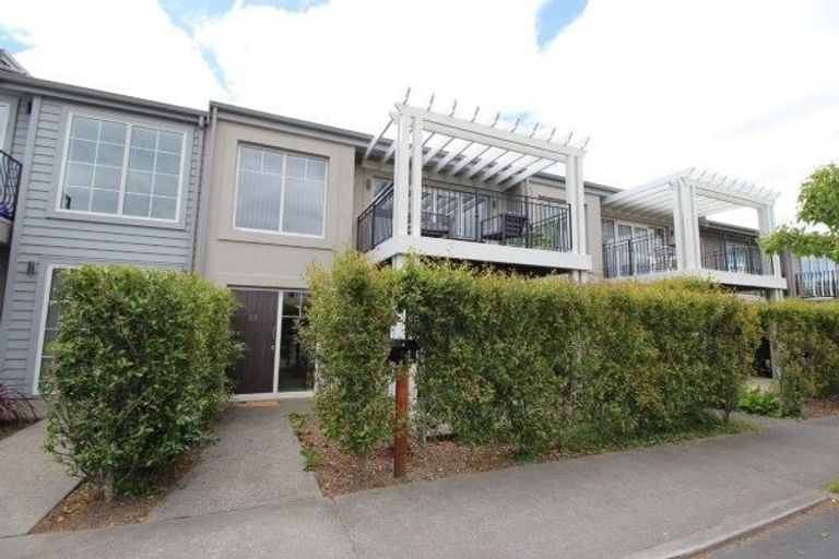Photo of property in 29 Chateau Crescent, Rangatira Park, Taupo, 3330