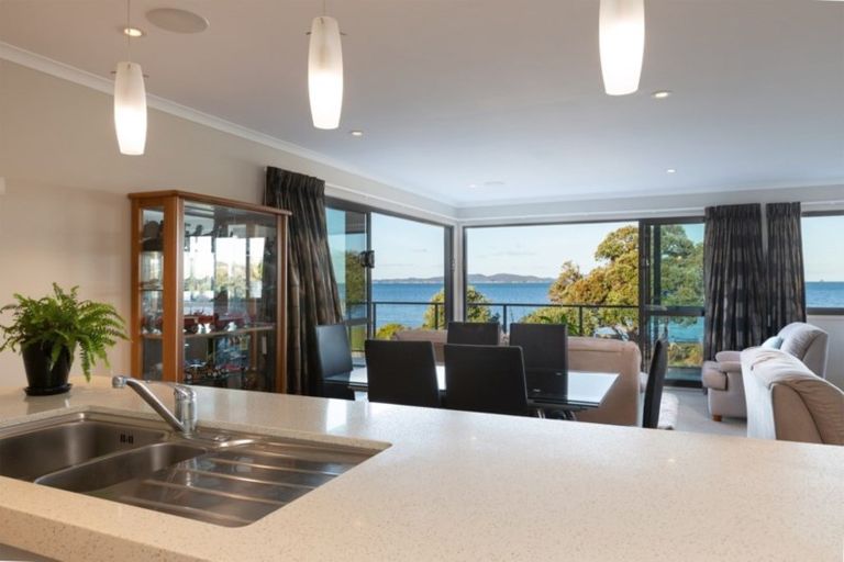 Photo of property in 25 Schooner Avenue, Snells Beach, 0920