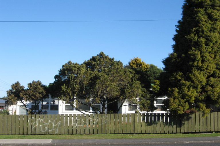 Photo of property in 35 Sheehan Avenue, Papakura, 2110