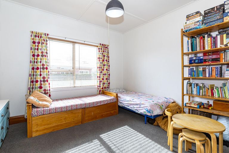 Photo of property in 36 Connolly Street, Geraldine, 7930