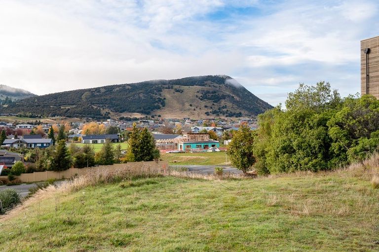 Photo of property in 122 Anderson Road, Wanaka, 9305