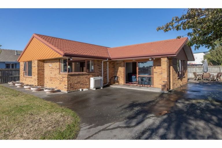Photo of property in 78a Shortland Street, Wainoni, Christchurch, 8061