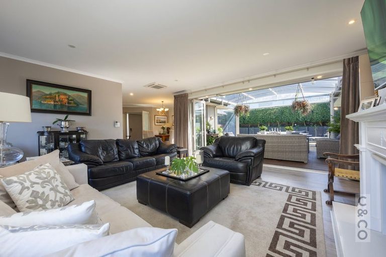 Photo of property in 11 Canoe Lane, Riverhead, 0820