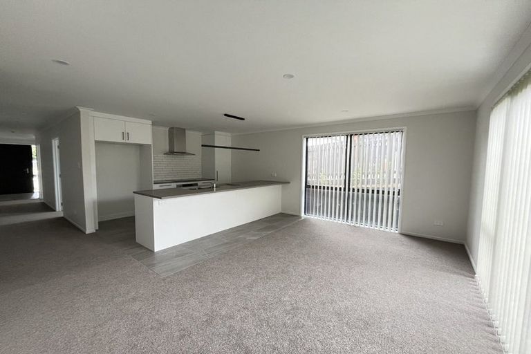 Photo of property in 11 Hillock Rise, Ramarama, 2579