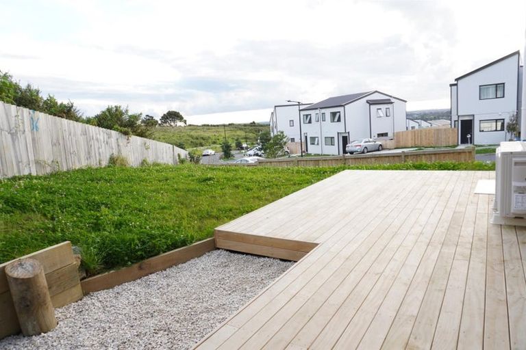 Photo of property in 24a Crestview Rise, Papakura, 2110