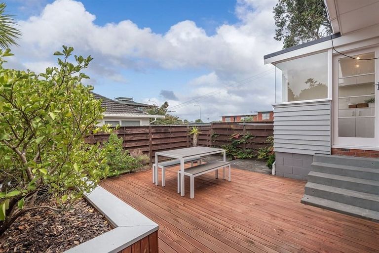 Photo of property in 1/3 Ngaio Street, Takapuna, Auckland, 0622