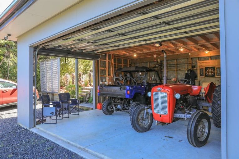Photo of property in 986 Tuateawa Road, Waikawau, Coromandel, 3584