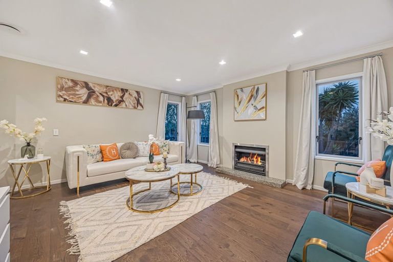 Photo of property in 8 Baverstock Road, Flat Bush, Auckland, 2016