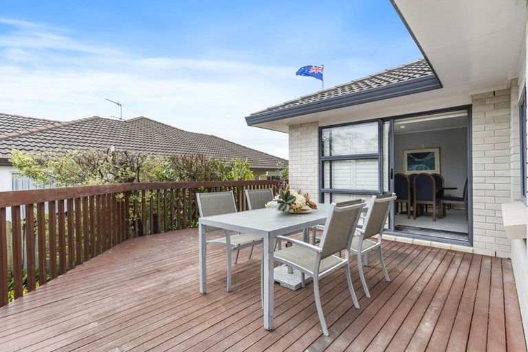 Photo of property in 12 Daria Place, Northpark, Auckland, 2013