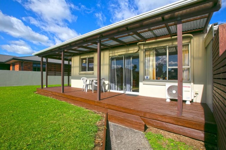 Photo of property in 16a Mangorei Road, Strandon, New Plymouth, 4312