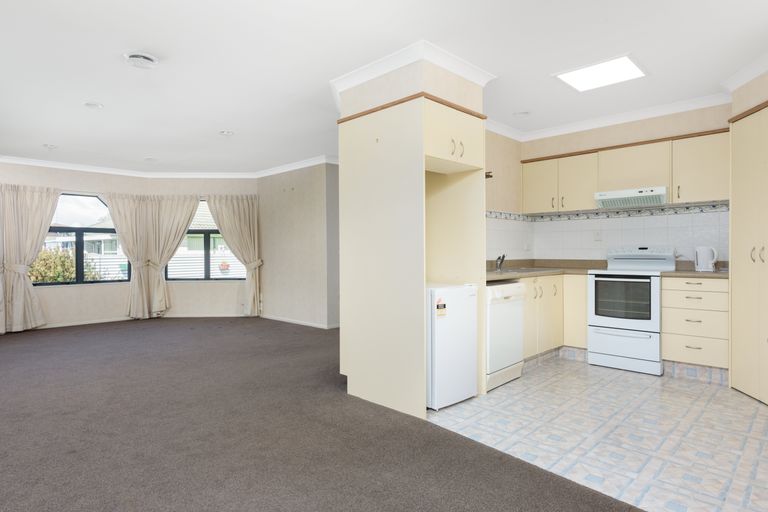 Photo of property in 36 Pooles Road, Greerton, Tauranga, 3112