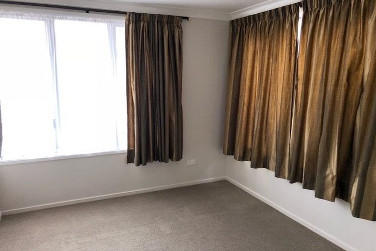 Photo of property in 26 Hoylake Place, Wattle Downs, Auckland, 2103