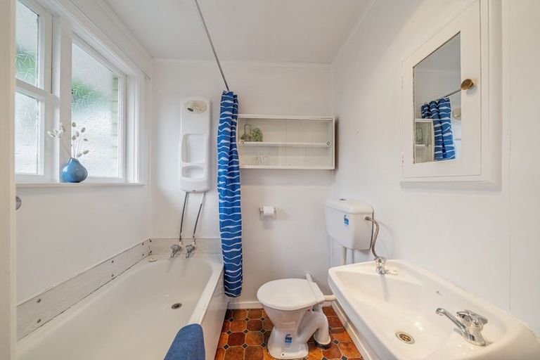 Photo of property in 7 Deller Grove, Silverstream, Upper Hutt, 5019