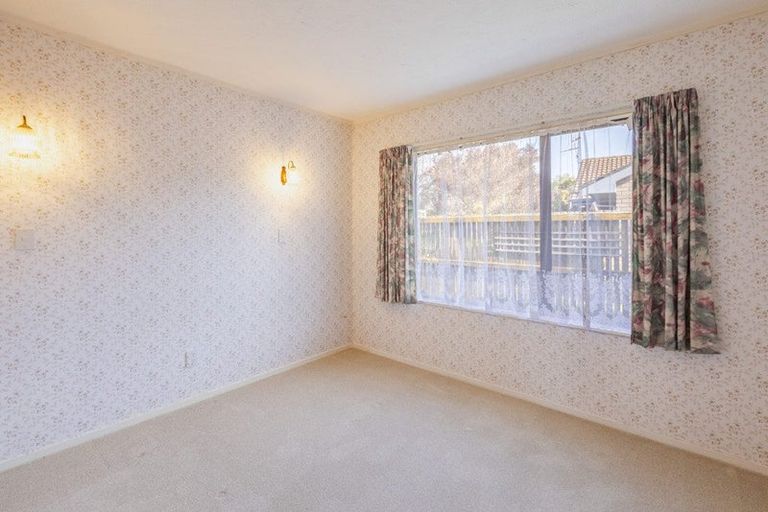 Photo of property in 29 Hetley Crescent, Taradale, Napier, 4112