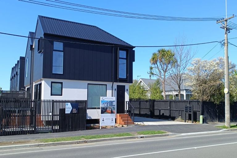 Photo of property in 1/192 Hills Road, Edgeware, Christchurch, 8013