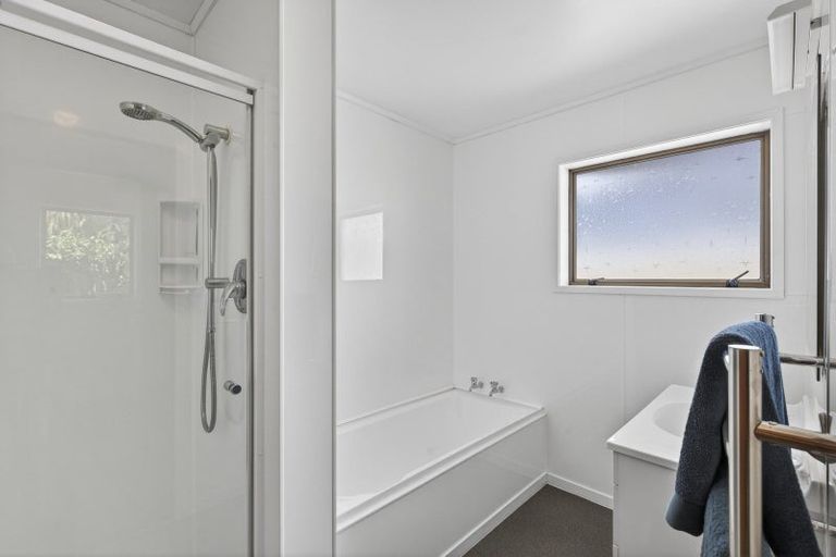 Photo of property in 2/21 Fulford Street, New Plymouth, 4310