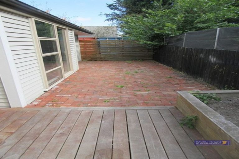 Photo of property in 257 Riccarton Road, Upper Riccarton, Christchurch, 8041