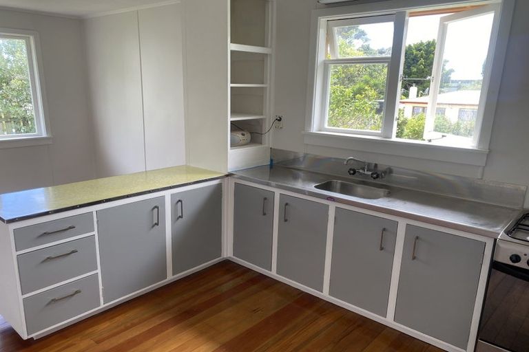 Photo of property in 73 Bayly Road, Blagdon, New Plymouth, 4310
