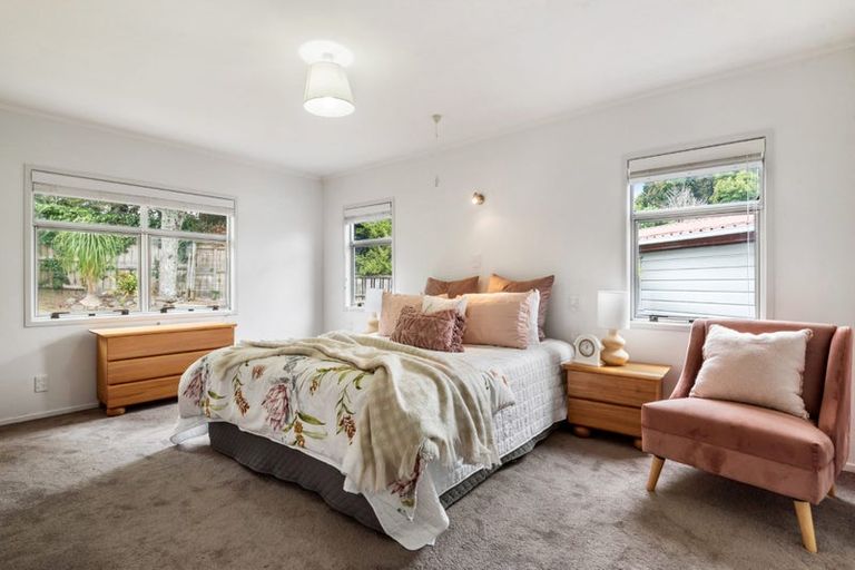 Photo of property in 43 Stredwick Drive, Torbay, Auckland, 0630