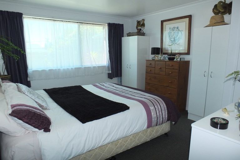 Photo of property in 48 Norbiton Road, Foxton, 4814