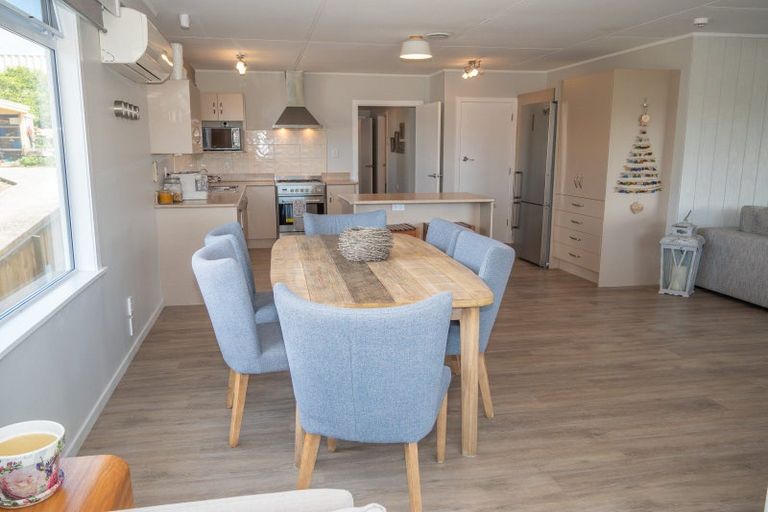 Photo of property in 28 Berghan Road, Coopers Beach, 0420