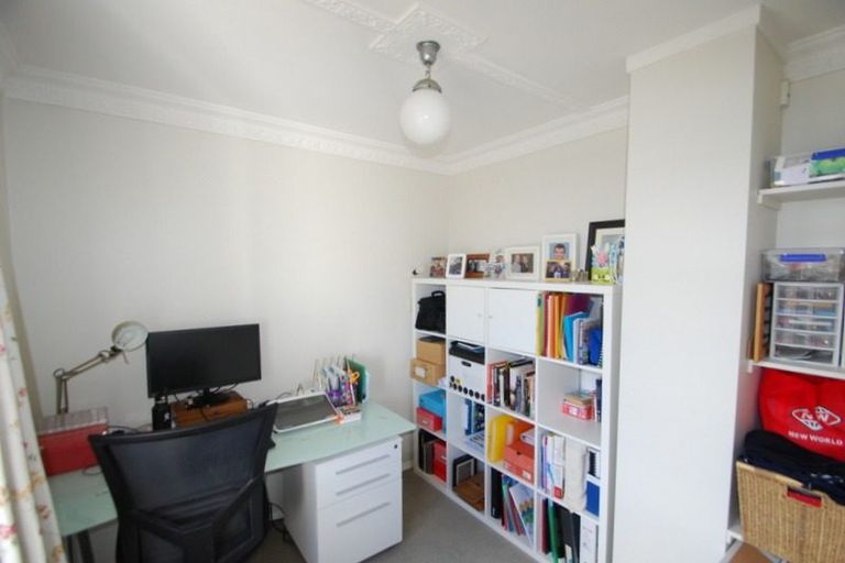 Photo of property in 46 Penrose Street, Woburn, Lower Hutt, 5010