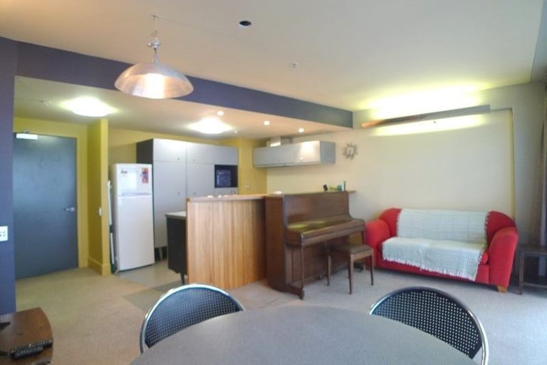 Photo of property in St Pauls Apartments, 104/43 Mulgrave Street, Thorndon, Wellington, 6011