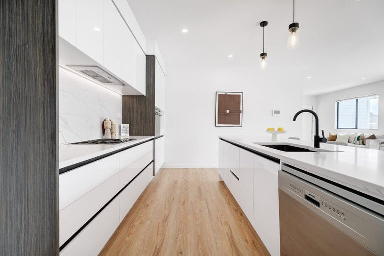 Photo of property in 7 Cutfield Lane, Kumeu, 0810