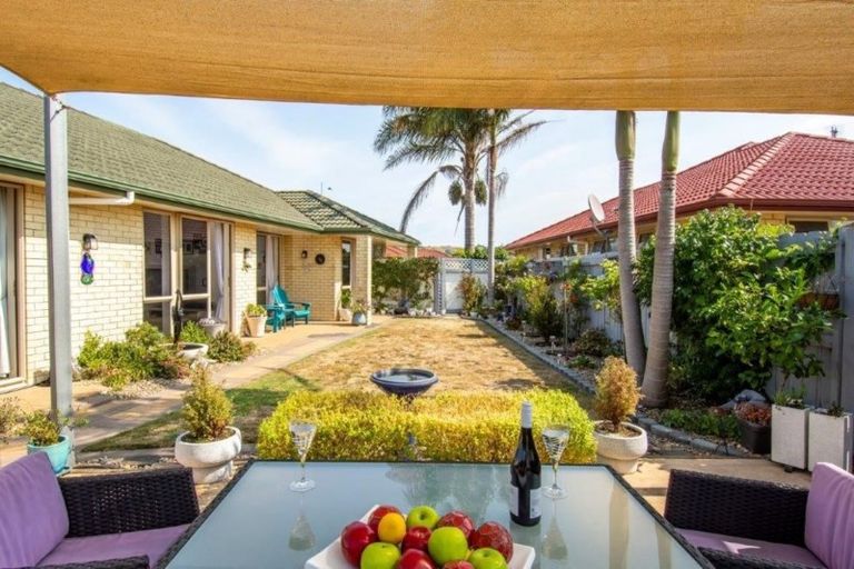 Photo of property in 23 Marshwood Place, Papamoa Beach, Papamoa, 3118