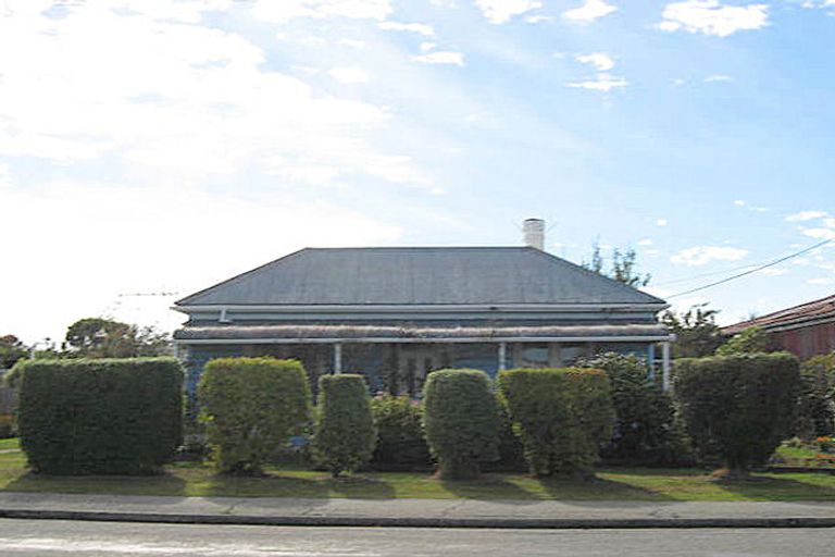 Photo of property in 144 High Street, Waimate, 7924