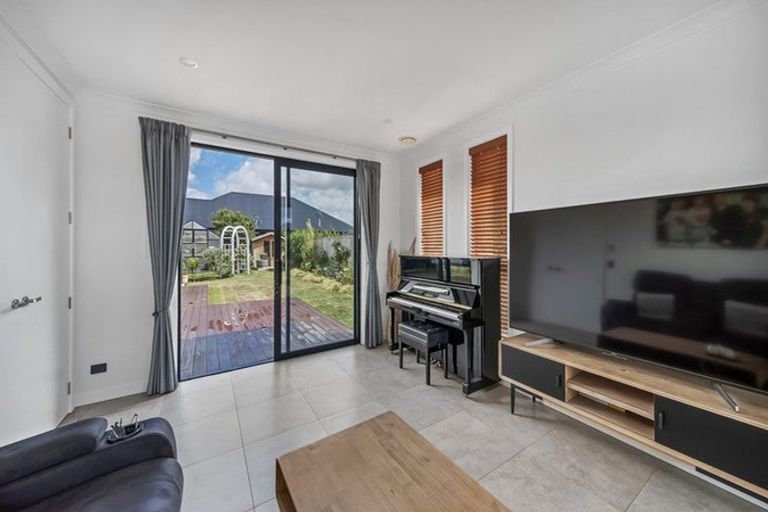 Photo of property in 1 Hinterland Drive, Prebbleton, 7604