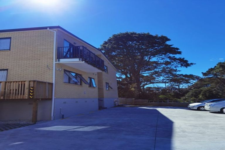 Photo of property in 7/14b Kaponga Crescent, New Lynn, Auckland, 0600