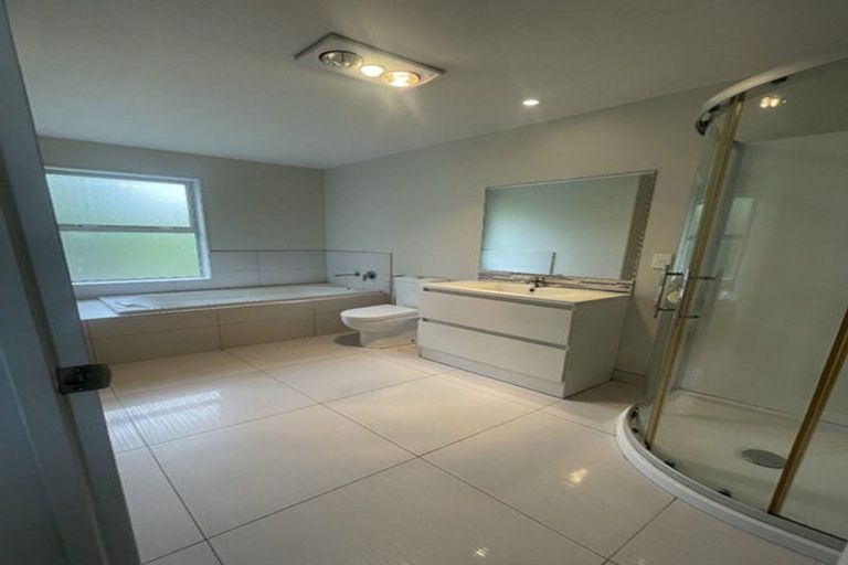 Photo of property in 10 Pipipi Crescent, Takanini, 2112