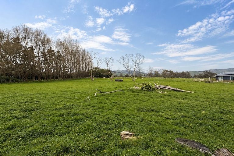 Photo of property in 24 Rewarewa Street, Owhata, Rotorua, 3010