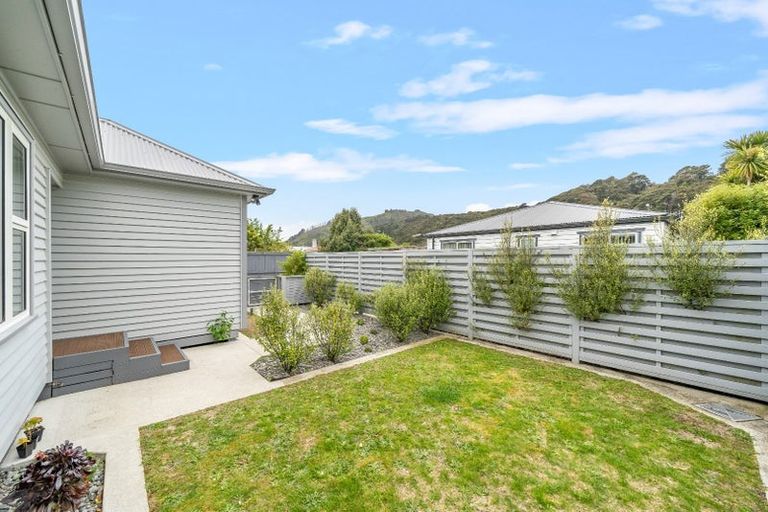 Photo of property in 3c Moohan Street, Wainuiomata, Lower Hutt, 5014