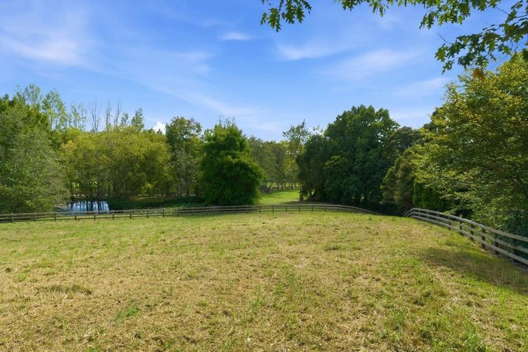 Photo of property in 39 Robinson Road, Whitianga, 3510