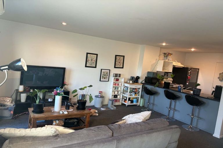 Photo of property in 4/62 Burke Street, Addington, Christchurch, 8024