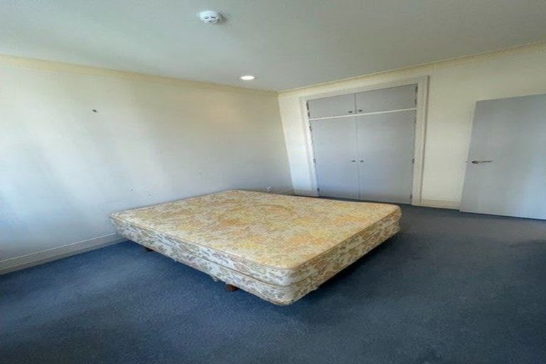 Photo of property in Kelvin House, 4d/16 The Terrace, Wellington Central, Wellington, 6011