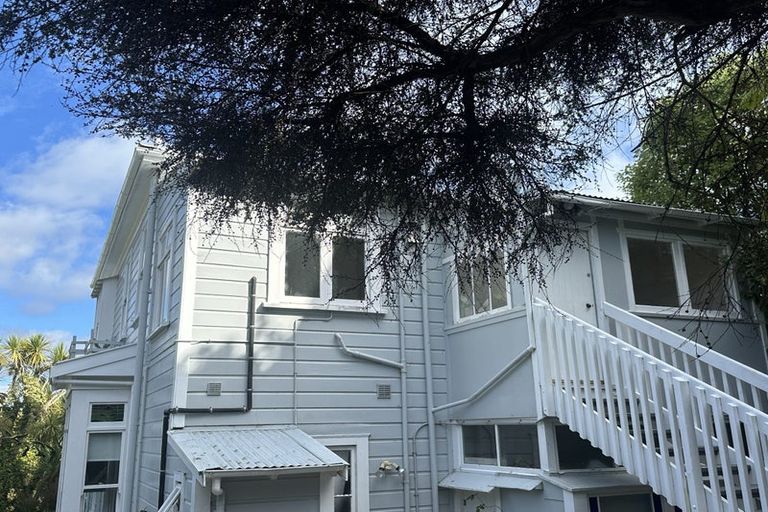 Photo of property in 3/27 Grass Street, Roseneath, Wellington, 6011