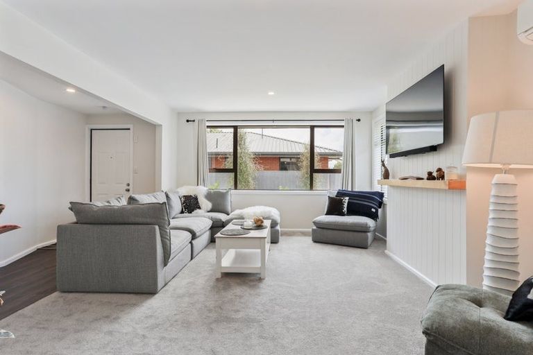 Photo of property in 13 East Belt, Rangiora, 7400