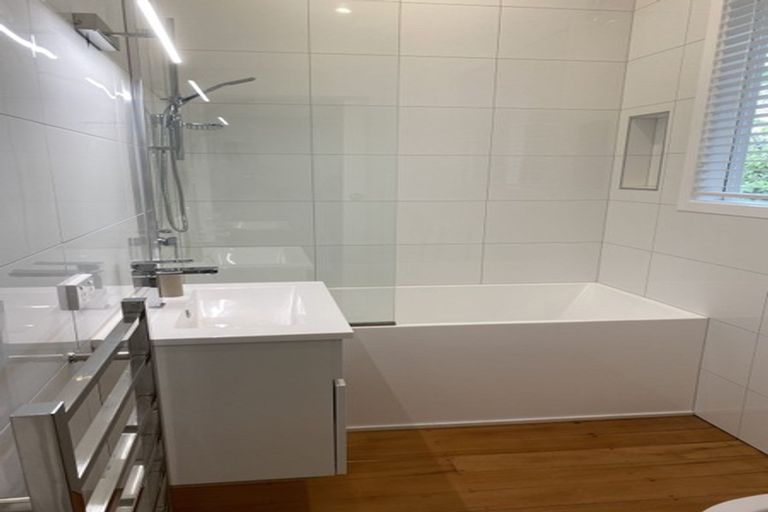 Photo of property in 76 Flynn Road, Hillcrest, Hamilton, 3216