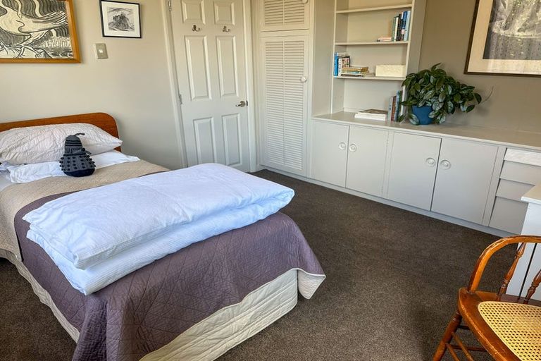 Photo of property in 80 Hackthorne Road, Cashmere, Christchurch, 8022