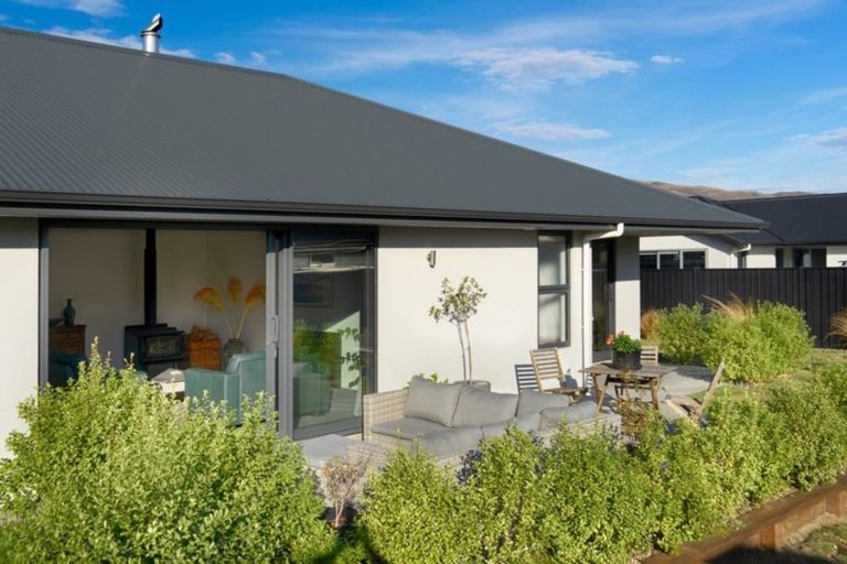 Photo of property in 33 Olds Crescent, Cromwell, 9310