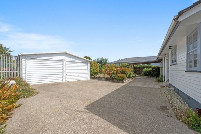 Photo of property in 100 Pandora Avenue, Sunnybrook, Rotorua, 3015