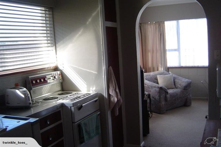 Photo of property in 1/16 Mountbatten Street, New Brighton, Christchurch, 8061