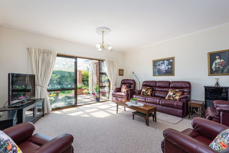 Photo of property in 64a Dallington Terrace, Dallington, Christchurch, 8061
